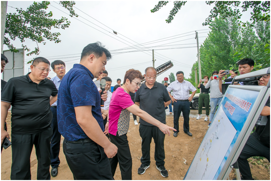 ���ǻ�ˮ��(w��)������ӱ�  ��������(du��)��ʲô��