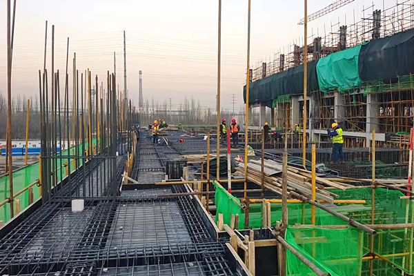 �Ї���ʮ��ұ���Fұ��˾���^�M���ȴ����a(ch��n)����Ч�ļs��Ʒ��(�D1)