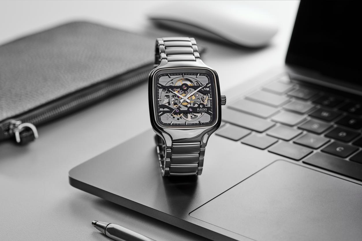 08 True Square����ϵ���U�ՙCе������o�p�ҡ�