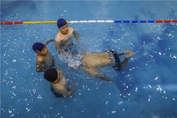 �ӱ�����ʼ��� �옷����