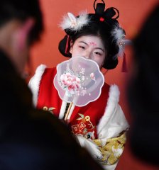 ʯ���f�������ųǹ�퍝� ��ɫ���b��